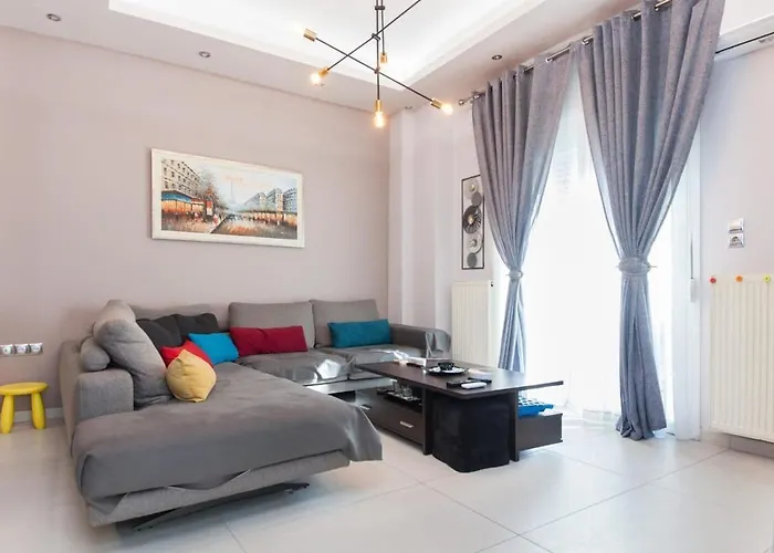 Kallithea Comfort 3 Bd Balcony Family Apt