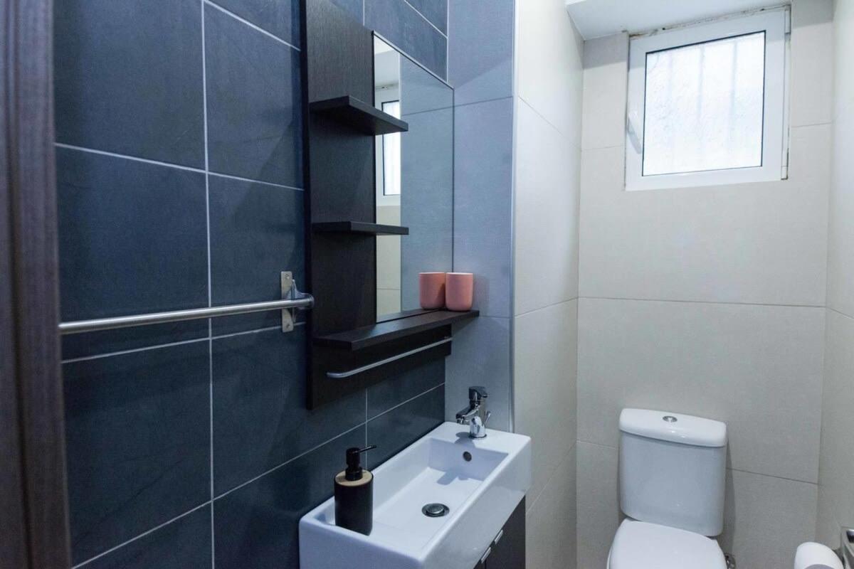 Kallithea Comfort 3 Bd Balcony Family Athen