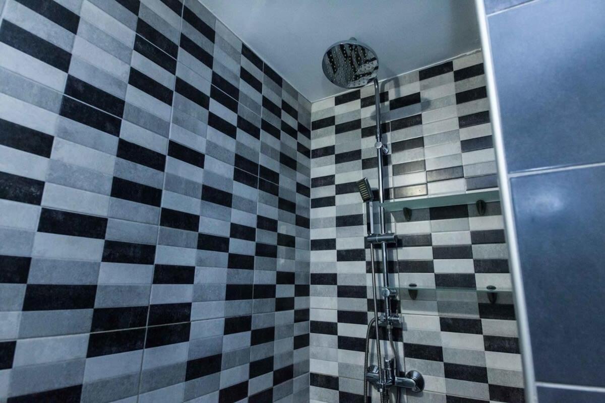 Kallithea Comfort 3 Bd Balcony Family Athen